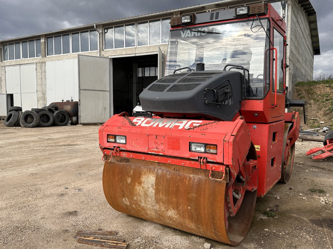 Thumbnail suplimentar